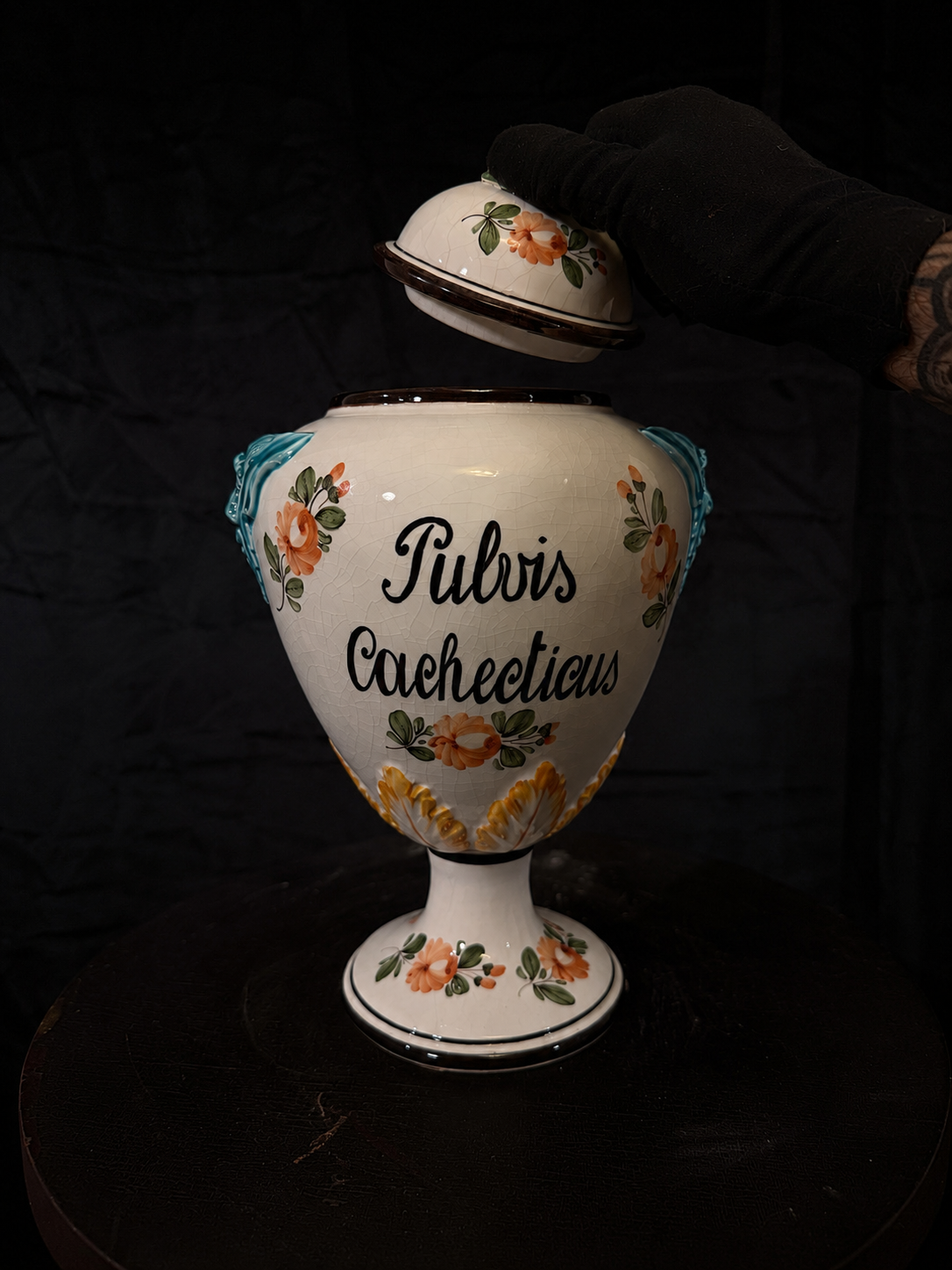 Vintage Italian Apothecary Urn "Pulvis Cachecticus" Satyr / Devil Faces