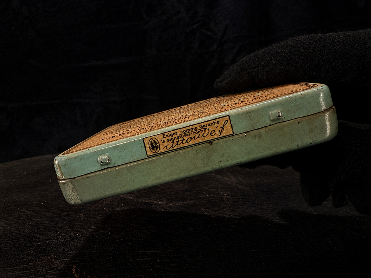 Antique French "Cocaïne" Pastilles Apothecary Tin #3