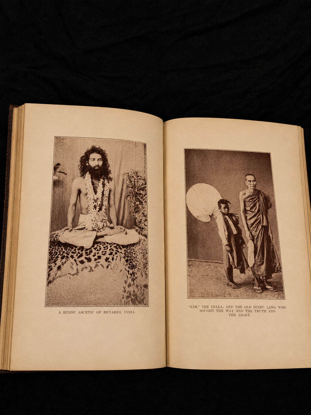 The Great Book of Magical Art, Hindu Magic, and Indian Occultism (1939) Dark Cover